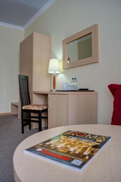 Torgay Hotel Astaná Habitación foto
